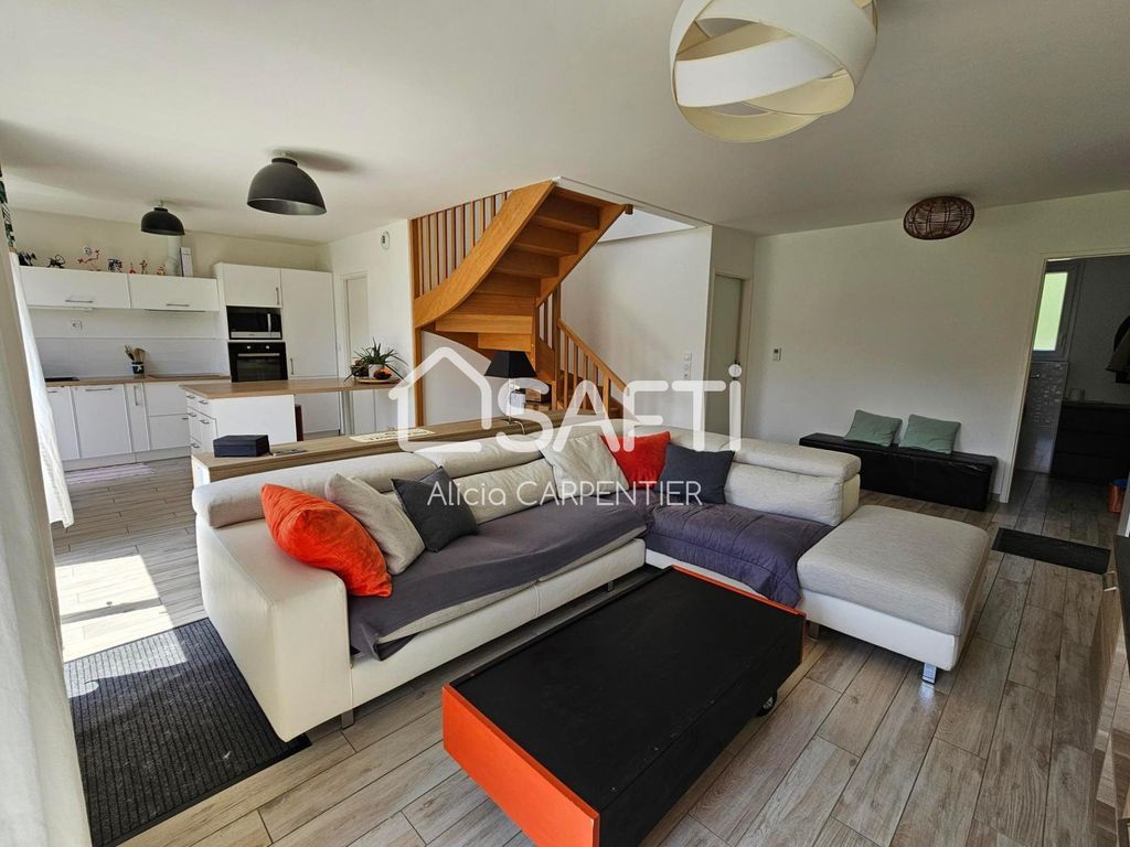 Achat maison à vendre 4 chambres 101 m² - Saint-Médard-en-Jalles