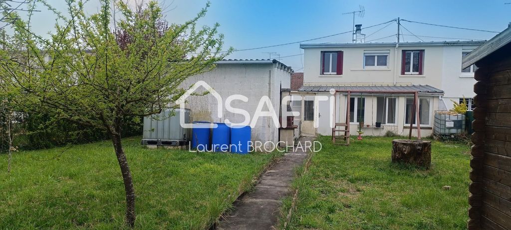 Achat maison à vendre 4 chambres 103 m² - Beaumont-sur-Oise