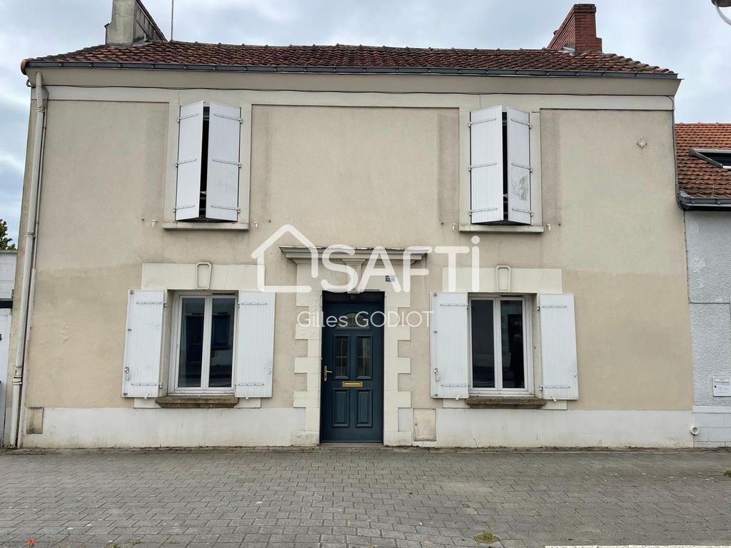 Achat maison à vendre 5 chambres 150 m² - Rezé