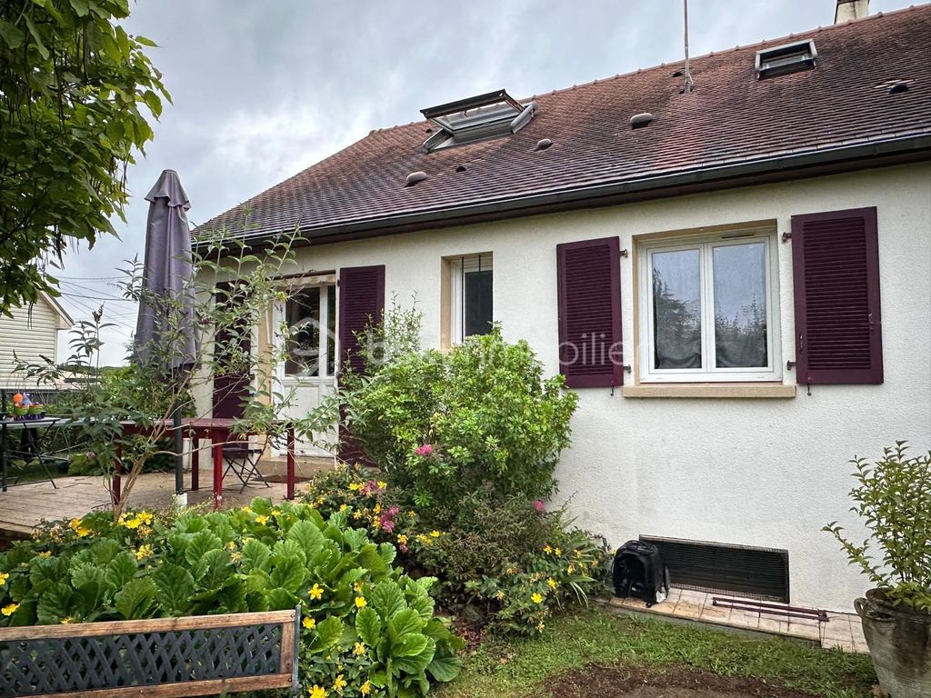 Achat maison à vendre 4 chambres 115 m² - Neuville-sur-Sarthe