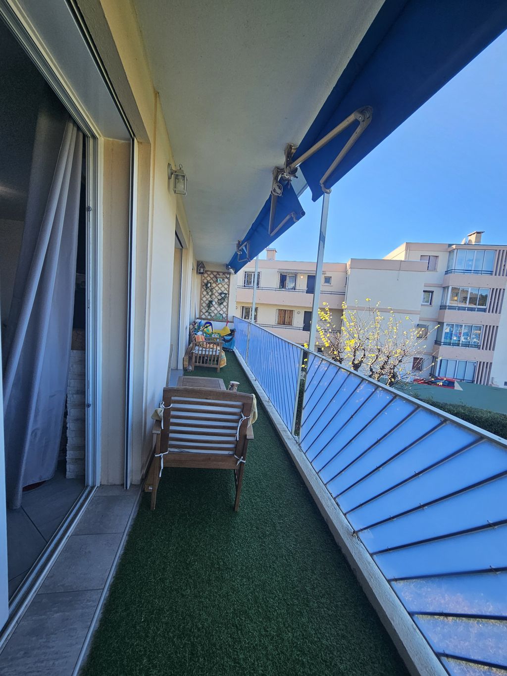 Achat appartement à vendre 4 pièces 85 m² - Six-Fours-les-Plages