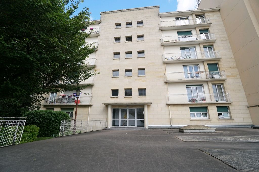 Achat studio à vendre 32 m² - Aulnay-sous-Bois