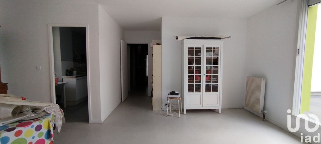 Achat appartement à vendre 4 pièces 82 m² - Évry