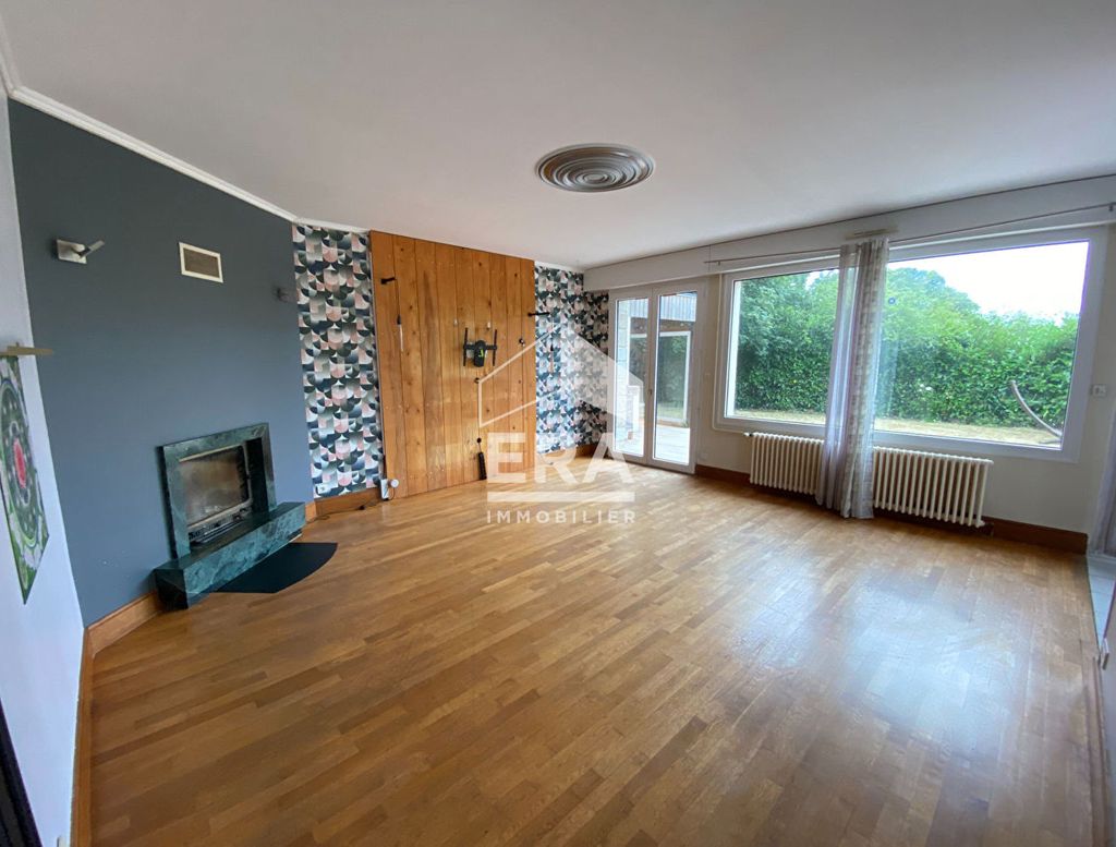 Achat maison à vendre 6 chambres 162 m² - Châtillon-en-Vendelais