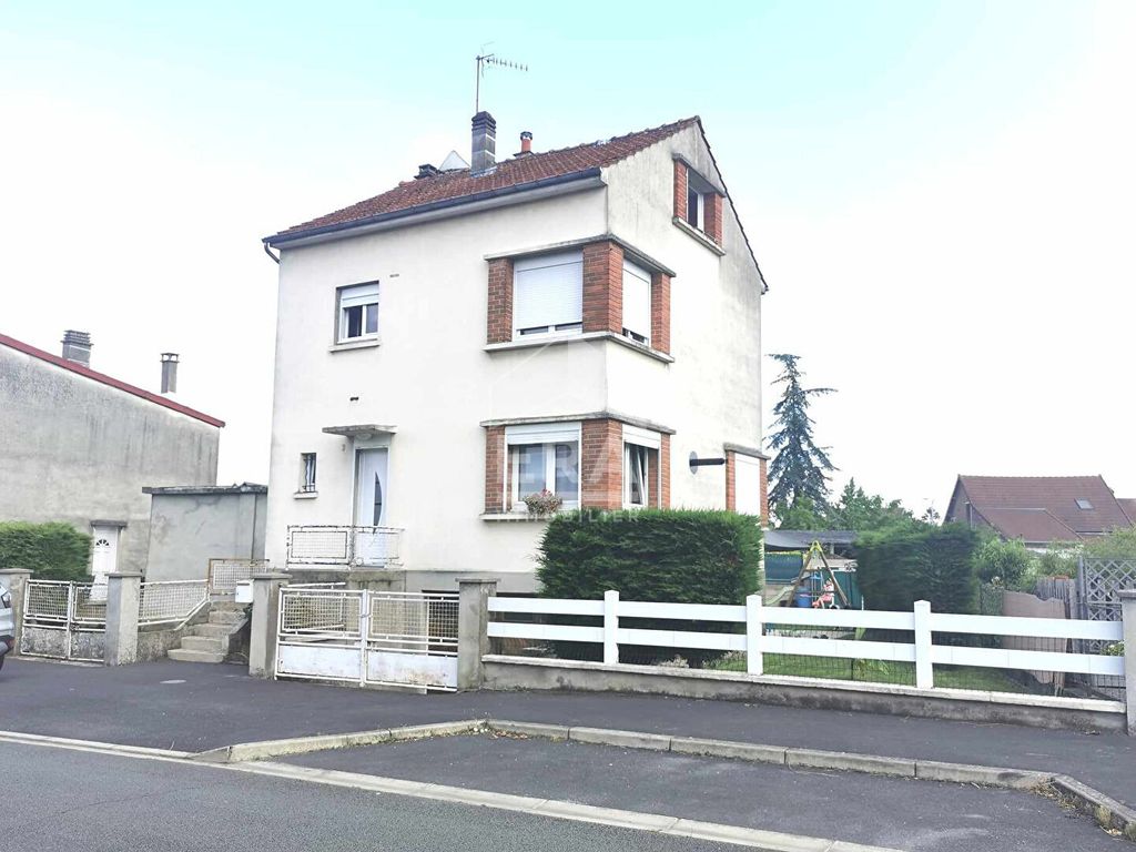 Achat maison à vendre 3 chambres 95 m² - Tergnier