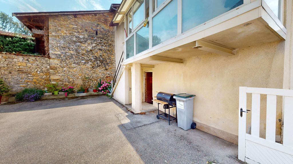 Achat maison à vendre 2 chambres 75 m² - Bettant