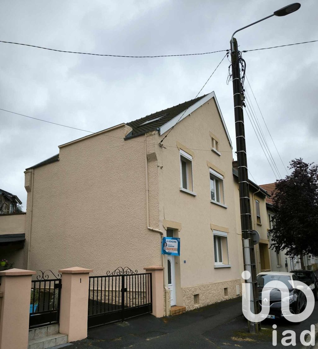 Achat maison à vendre 4 chambres 132 m² - Charleville-Mézières