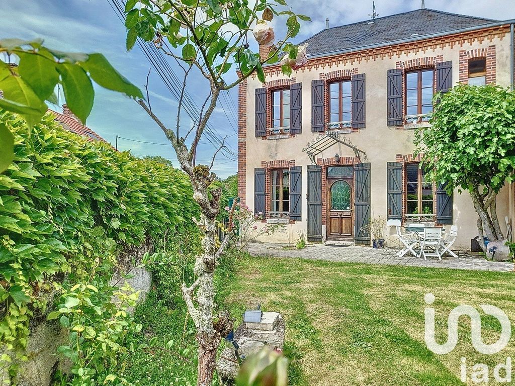 Achat maison à vendre 4 chambres 287 m² - Varennes-Changy