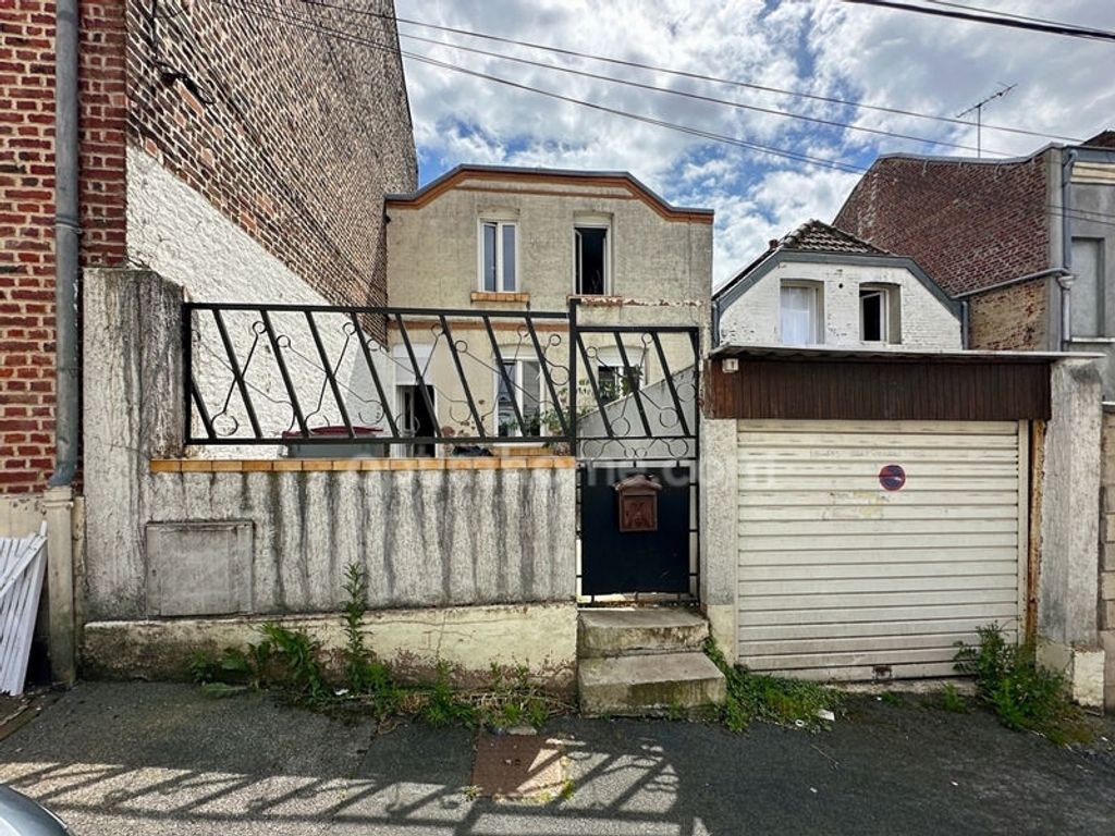 Achat maison à vendre 2 chambres 76 m² - Saint-Quentin