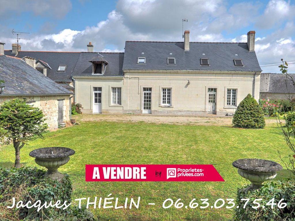 Achat maison à vendre 5 chambres 173 m² - Longué-Jumelles