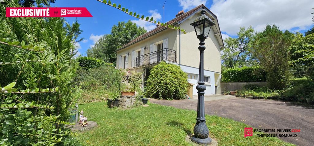 Achat maison à vendre 3 chambres 115 m² - Ferrières-en-Gâtinais