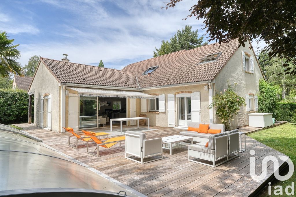 Achat maison à vendre 6 chambres 243 m² - Villennes-sur-Seine