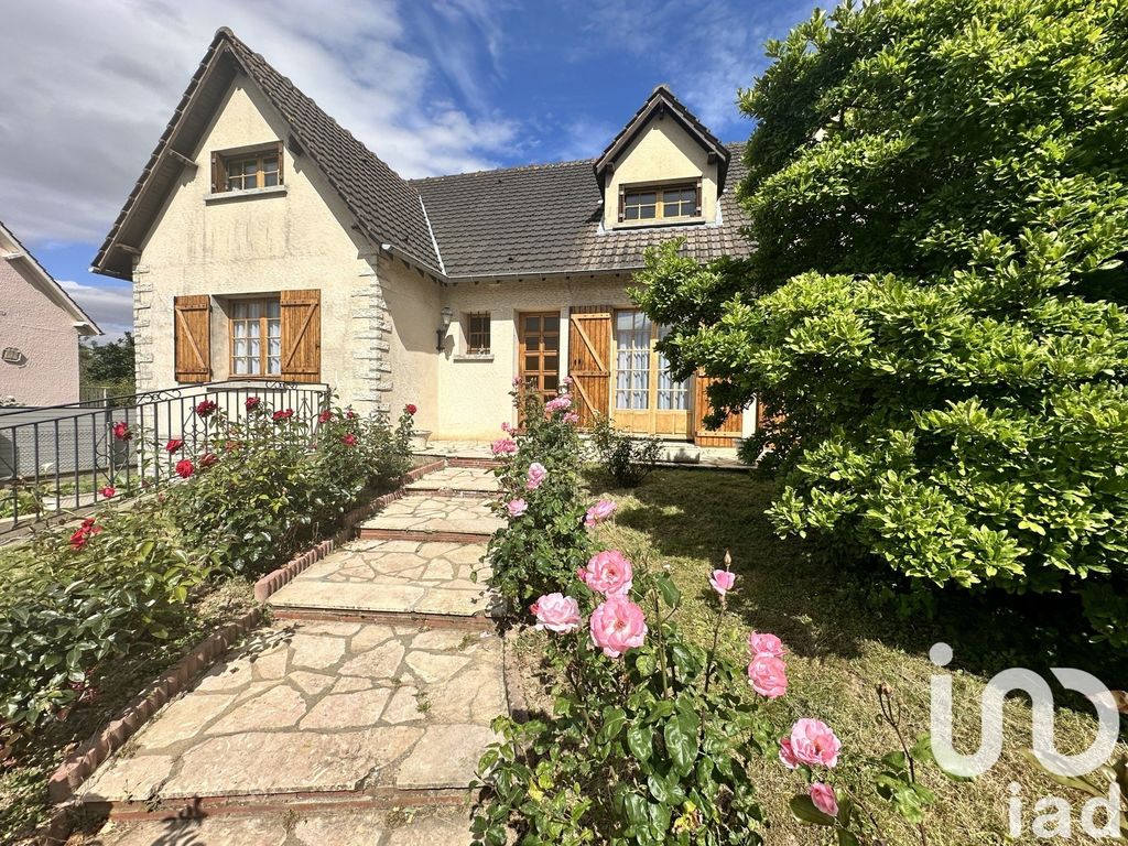 Achat maison à vendre 4 chambres 137 m² - Barjouville