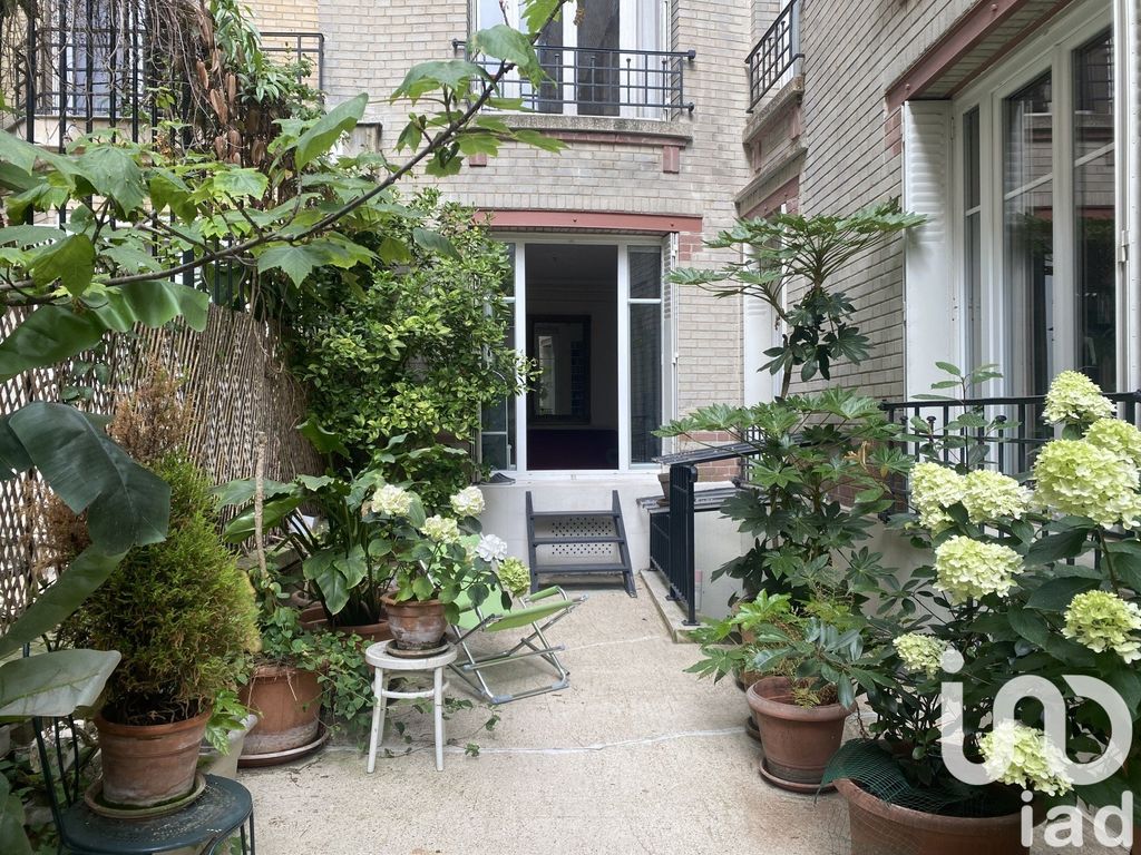 Achat appartement à vendre 4 pièces 96 m² - Paris 17ème arrondissement