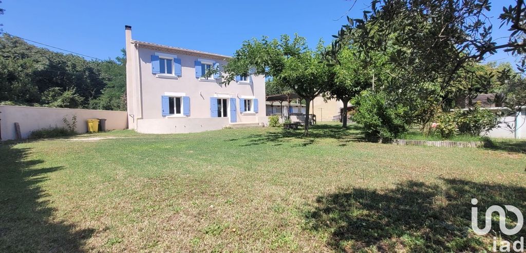 Achat maison à vendre 3 chambres 110 m² - Caumont-sur-Durance