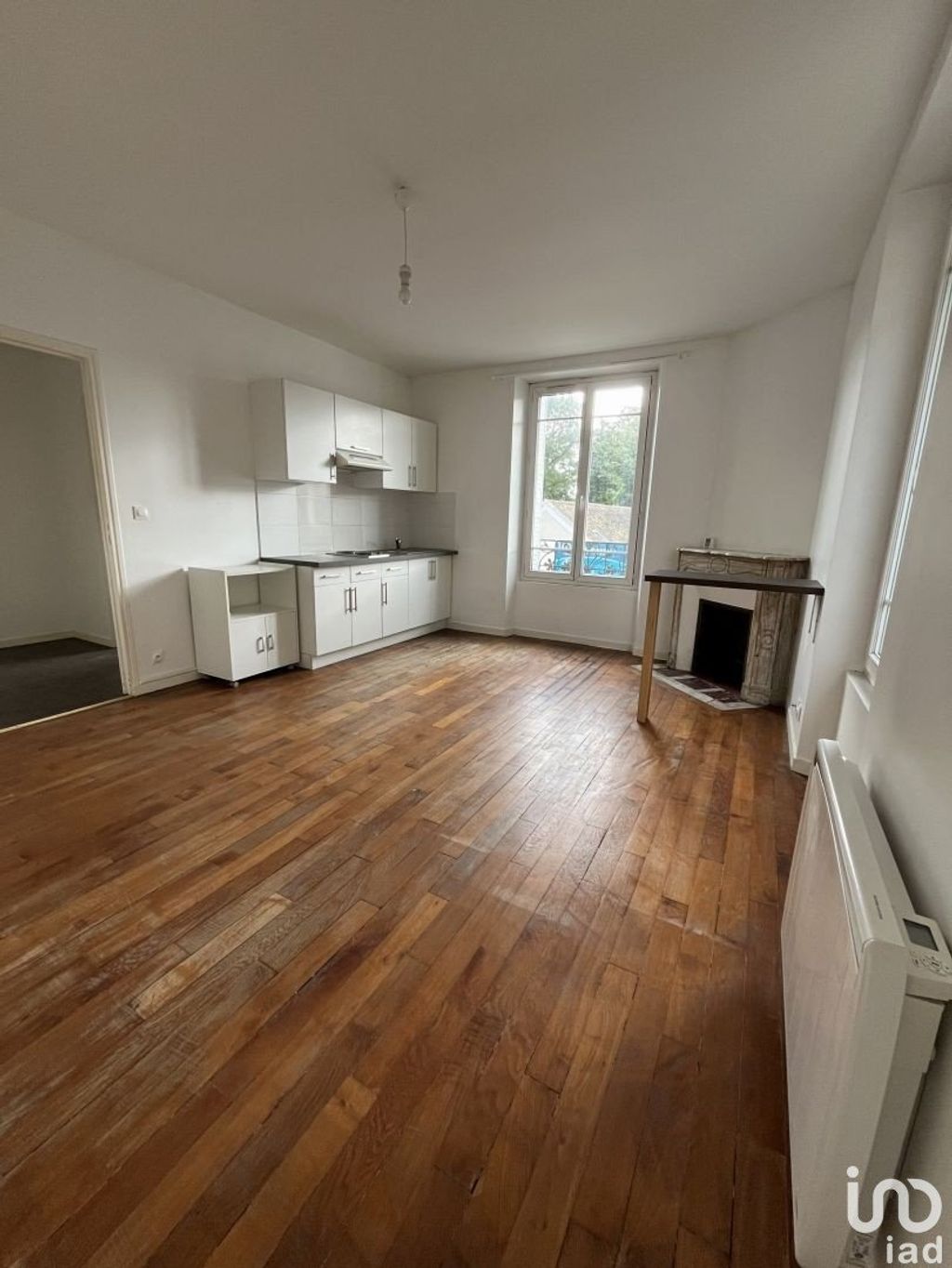 Achat appartement à vendre 2 pièces 43 m² - Brie-Comte-Robert