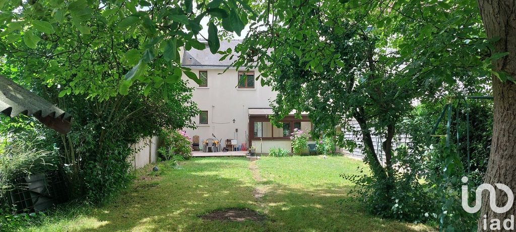 Achat maison à vendre 5 chambres 137 m² - Wissous