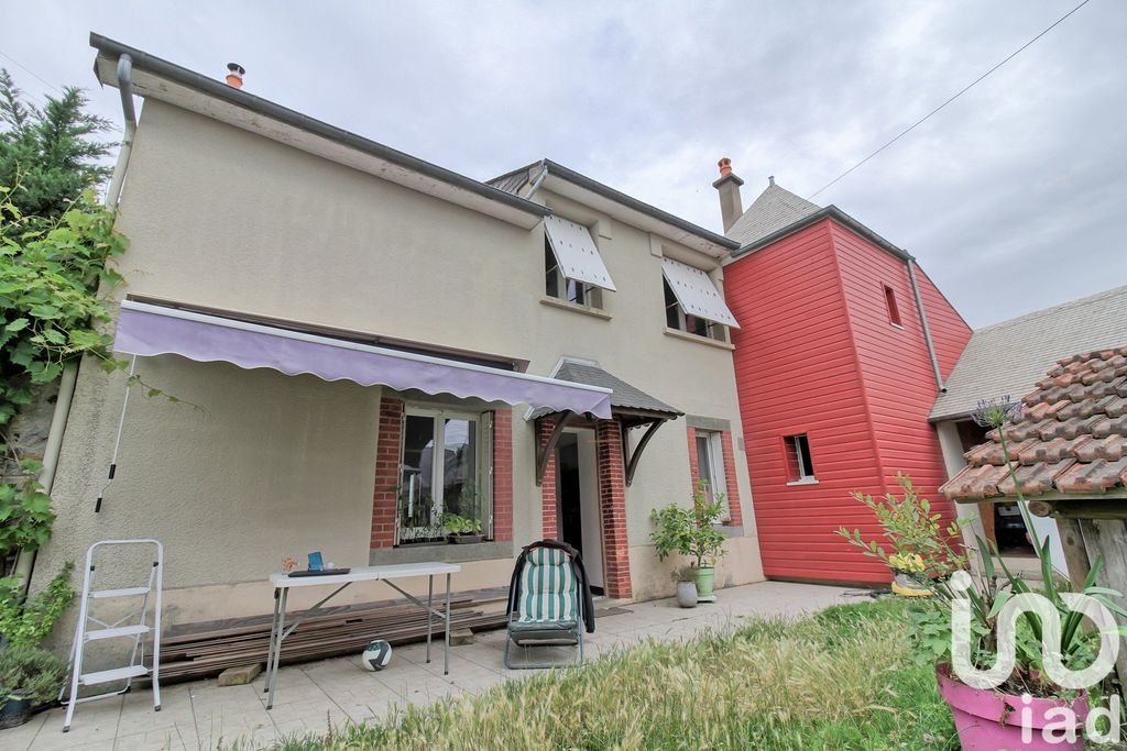 Achat maison à vendre 3 chambres 127 m² - Vaiges