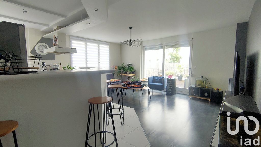 Achat appartement à vendre 3 pièces 66 m² - Reims