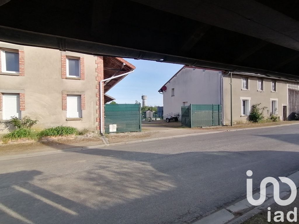 Achat maison à vendre 4 chambres 172 m² - Sainte-Marie-du-Lac-Nuisement