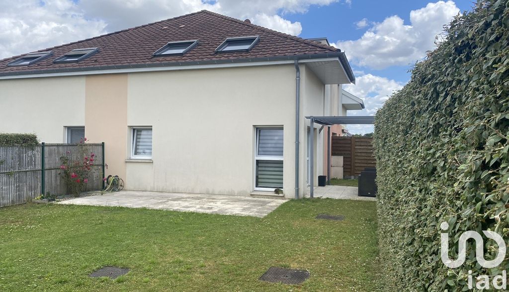 Achat maison à vendre 3 chambres 77 m² - Val-de-Vesle