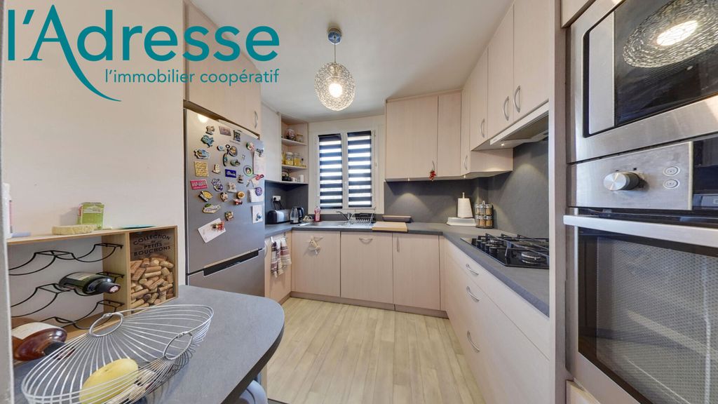 Achat appartement à vendre 3 pièces 56 m² - Noisy-le-Grand