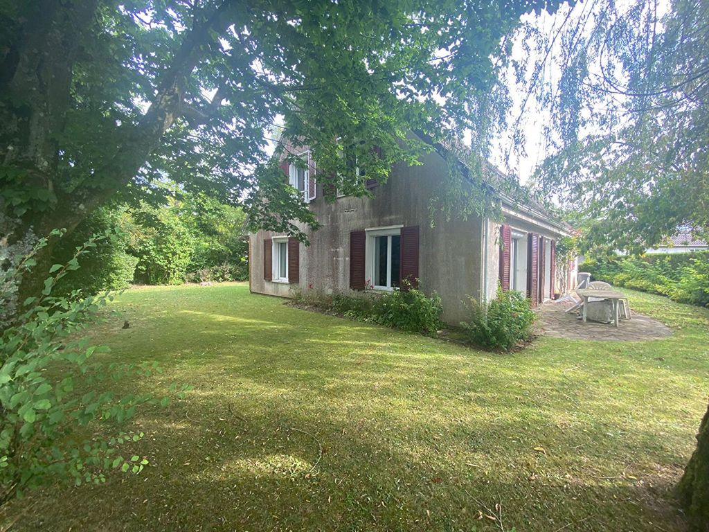 Achat maison à vendre 5 chambres 190 m² - Gif-sur-Yvette