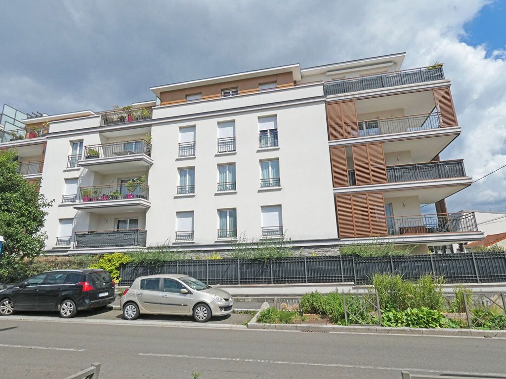 Achat appartement à vendre 3 pièces 66 m² - Rosny-sous-Bois