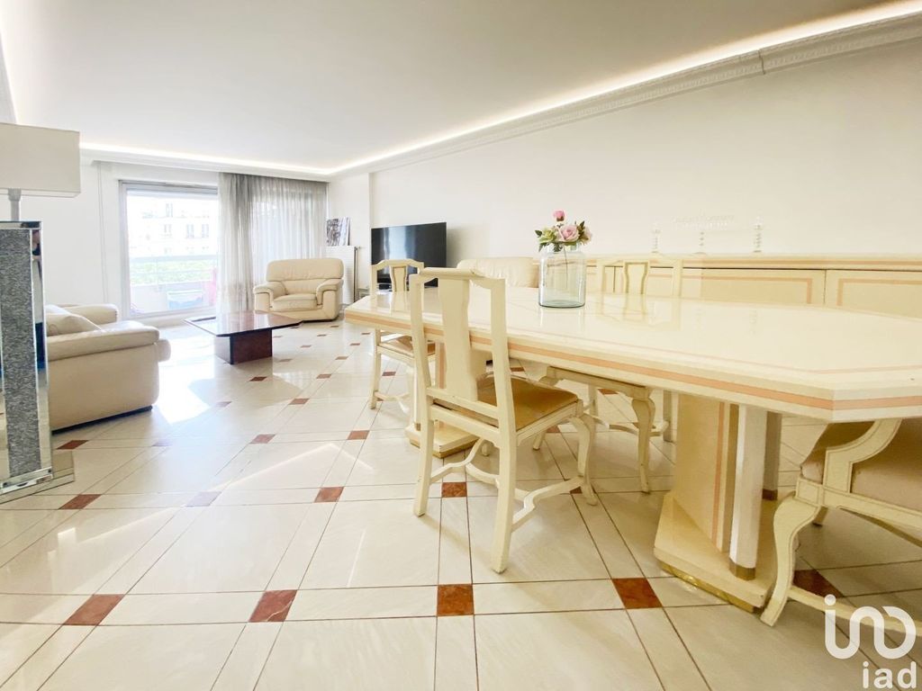Achat appartement à vendre 4 pièces 72 m² - Paris 19ème arrondissement
