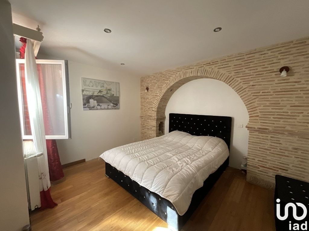 Achat maison à vendre 7 chambres 215 m² - Vélines