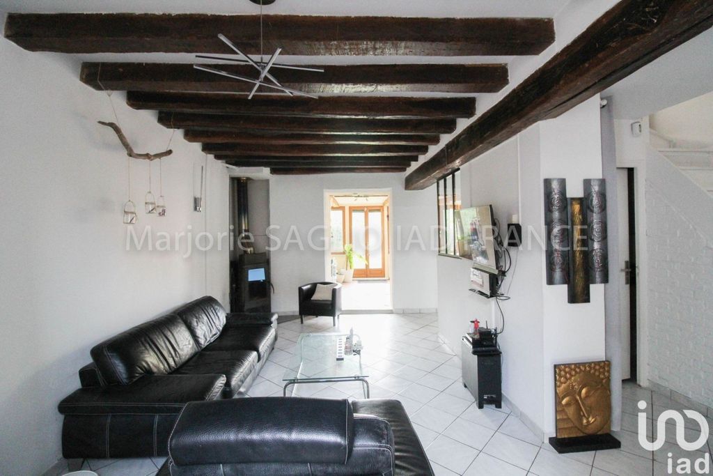 Achat maison à vendre 3 chambres 98 m² - Évry-Grégy-sur-Yerre