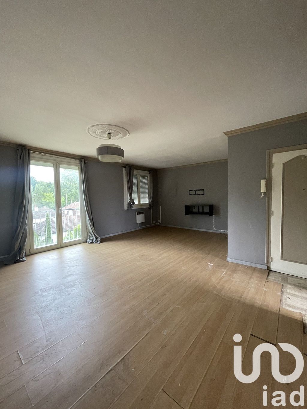 Achat appartement à vendre 4 pièces 63 m² - Compiègne