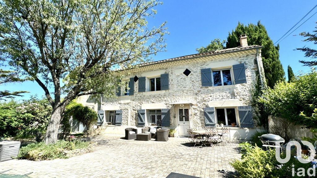 Achat maison à vendre 5 chambres 264 m² - Bollène