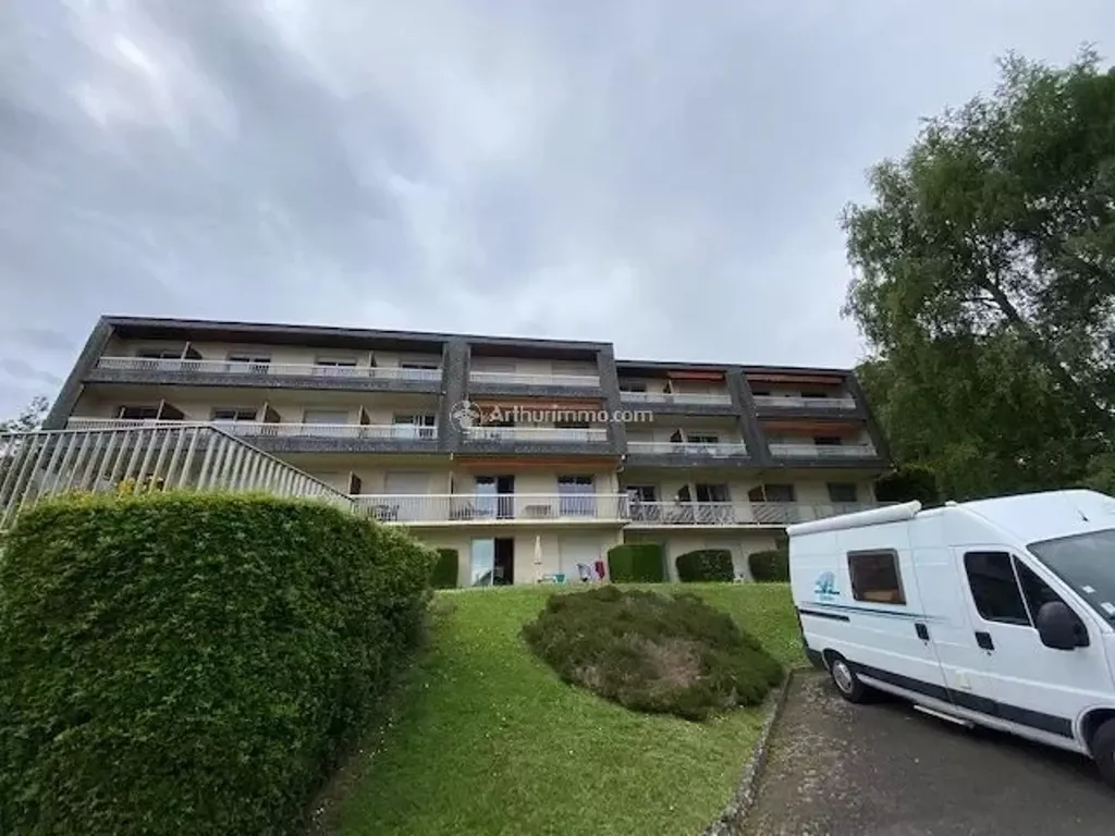 Achat appartement à vendre 3 pièces 73 m² - Bagnoles-de-l'Orne-Normandie