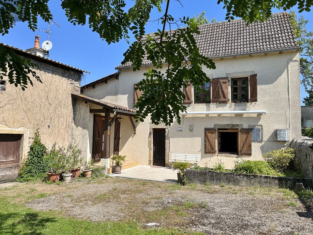 Achat maison à vendre 4 chambres 118 m² - Lanuéjouls