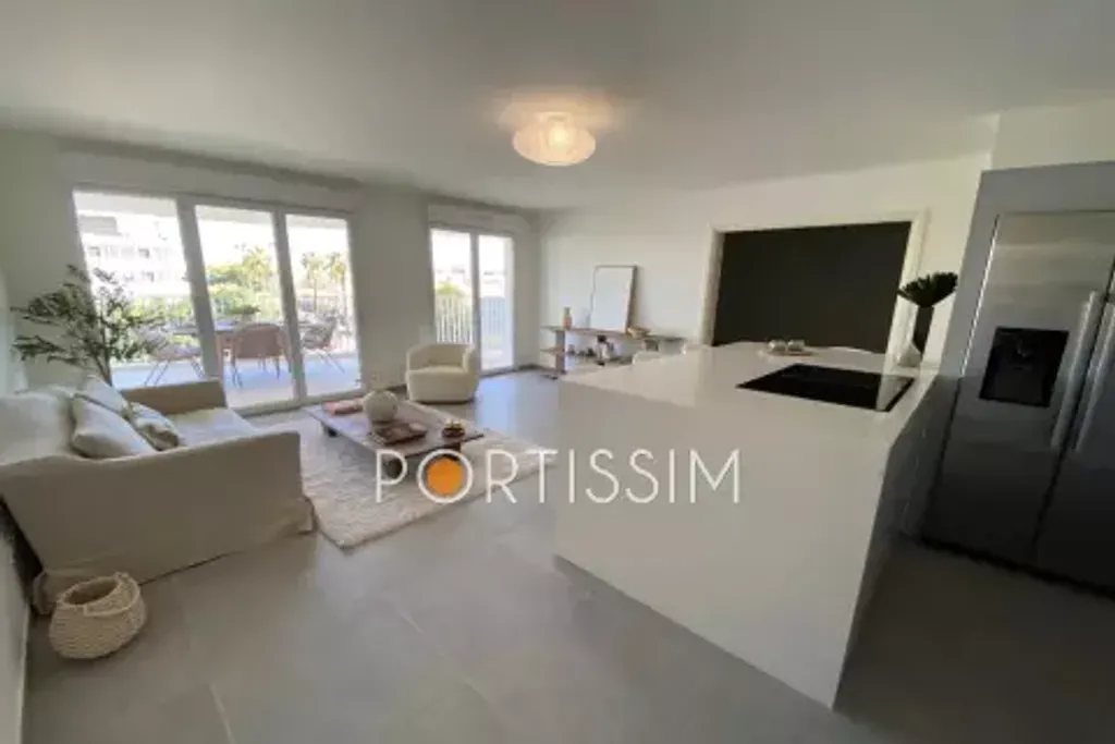 Achat duplex à vendre 5 pièces 133 m² - Villeneuve-Loubet