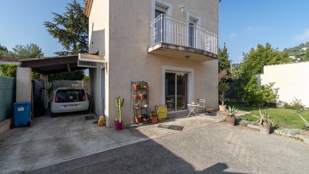 Achat maison à vendre 2 chambres 76 m² - Cannes