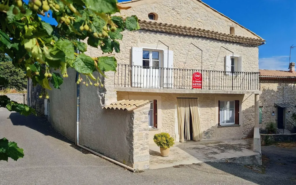 Achat maison à vendre 4 chambres 143 m² - Banon