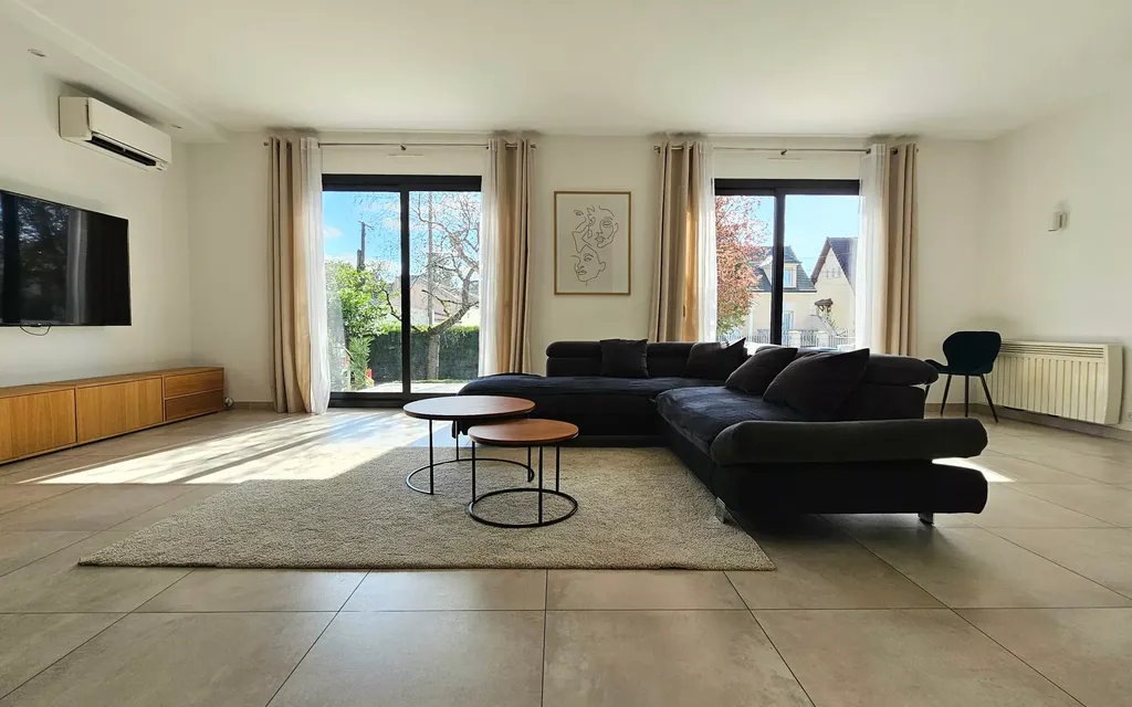 Achat maison à vendre 5 chambres 213 m² - Champigny-sur-Marne