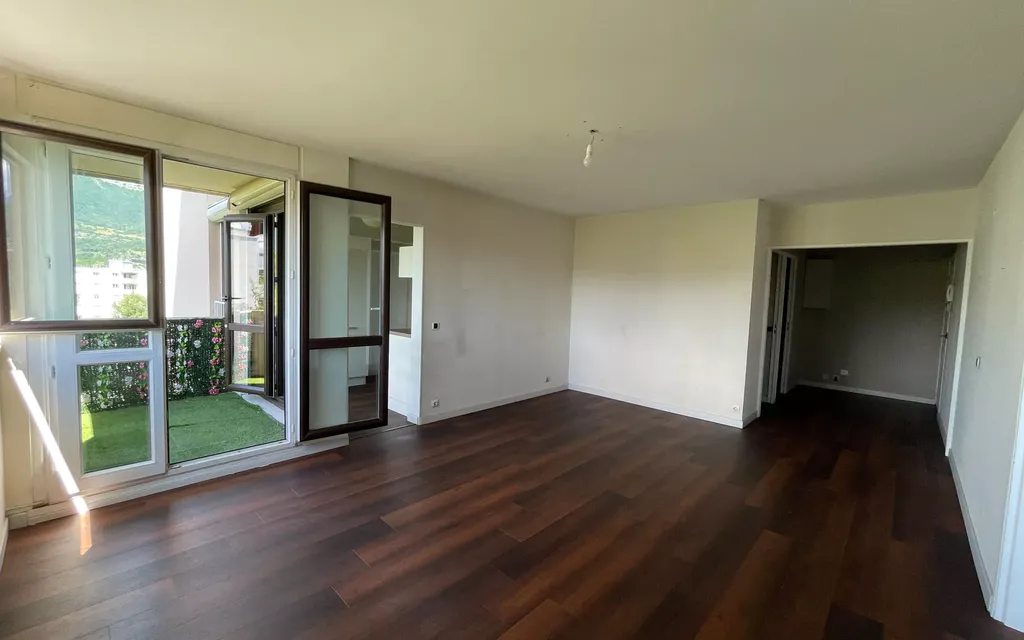 Achat appartement à vendre 4 pièces 100 m² - La Ravoire