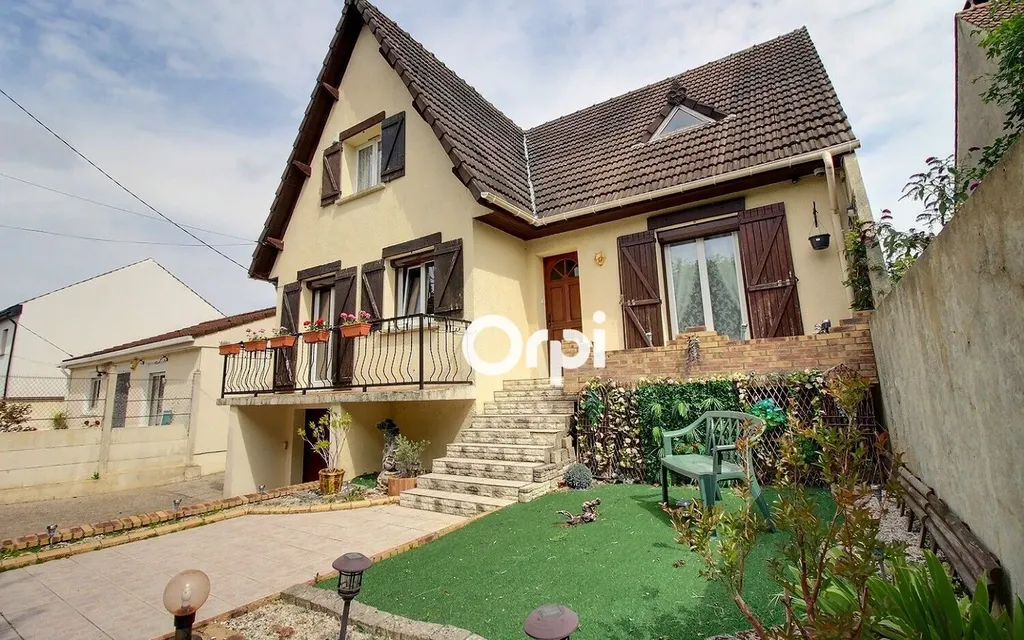 Achat maison à vendre 4 chambres 148 m² - Viry-Châtillon