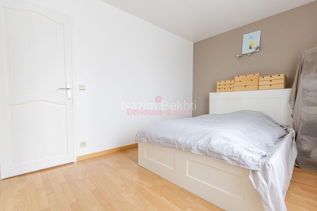 Achat maison à vendre 2 chambres 71 m² - Mantes-la-Ville