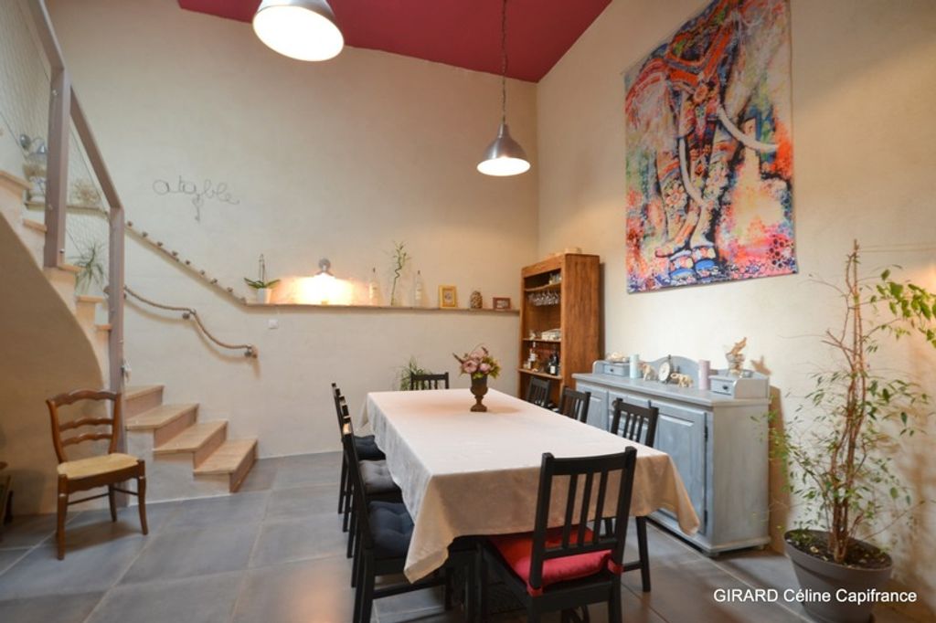 Achat maison à vendre 4 chambres 167 m² - Cabannes