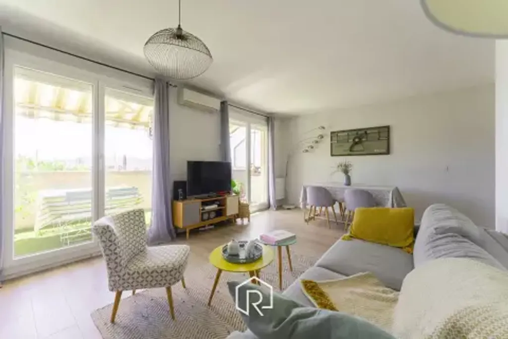 Achat appartement à vendre 3 pièces 68 m² - Marseille 12ème arrondissement