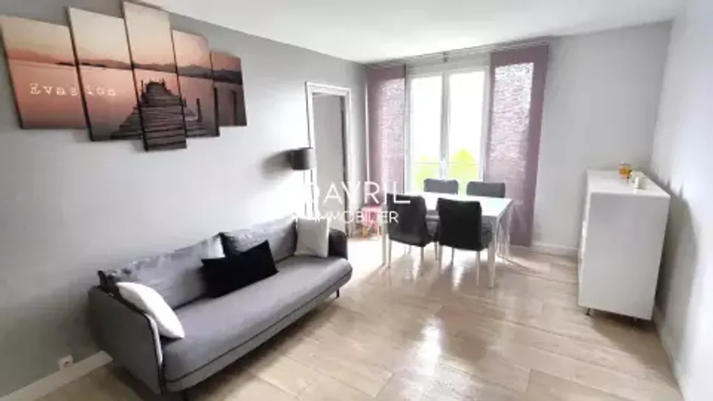 Achat appartement à vendre 4 pièces 66 m² - Conflans-Sainte-Honorine