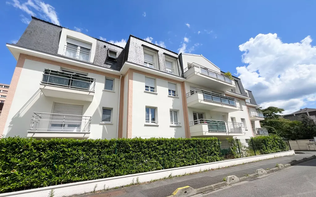 Achat appartement à vendre 3 pièces 61 m² - Neuilly-sur-Marne