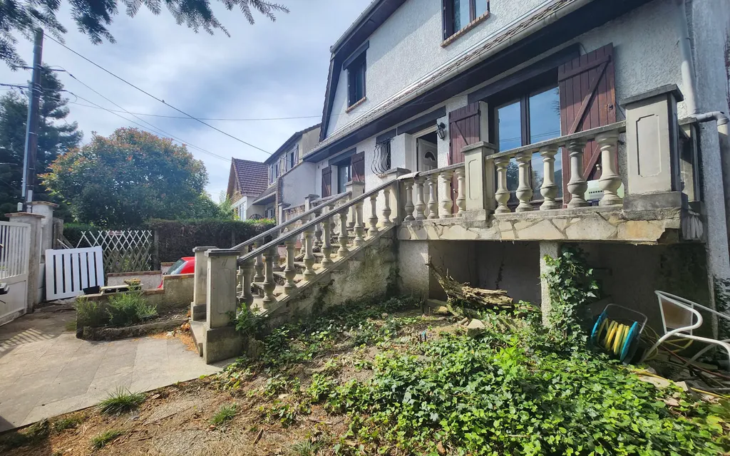 Achat maison à vendre 4 chambres 110 m² - Viry-Châtillon