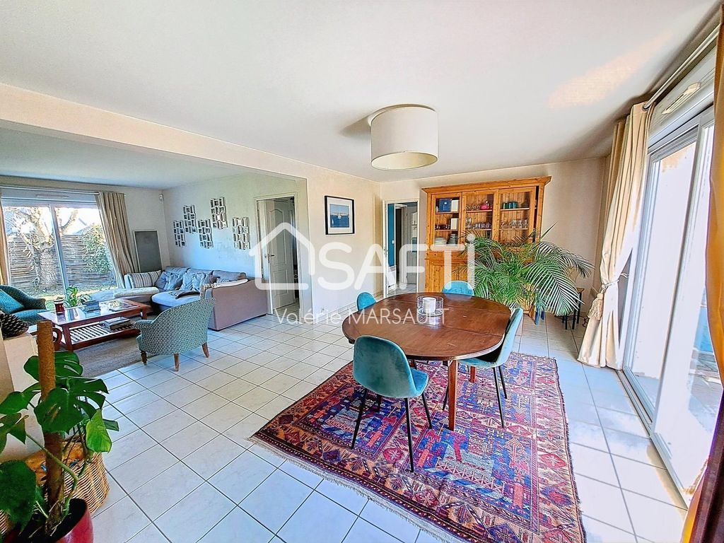 Achat maison à vendre 6 chambres 175 m² - Fondettes