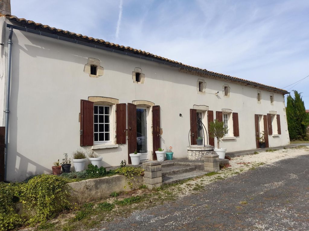 Achat maison 5 chambre(s) - Saint-Bonnet-sur-Gironde