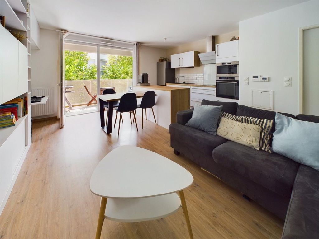 Achat appartement à vendre 3 pièces 61 m² - Bègles